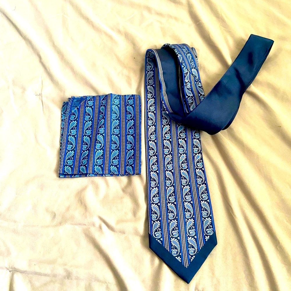 Men's neck tie pocket hanky set